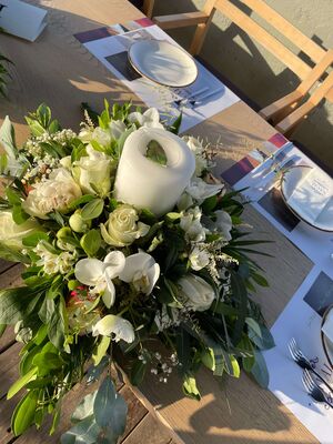 Διακόσμηση Καλοκαιρινού Γάμου.Πισίνα, Θάλασσα  & Τραπέζια Δεξίωσης.