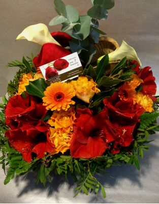 Malus or Tropical Nuts and flowers  in ceramic "paper look" pot   or basket