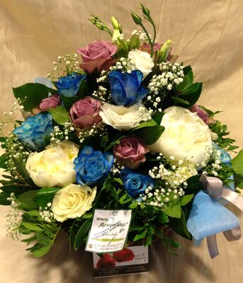 Σύνθεση  για νεογέννητο  αγοράκι. Καλάθι ή Ποτ.