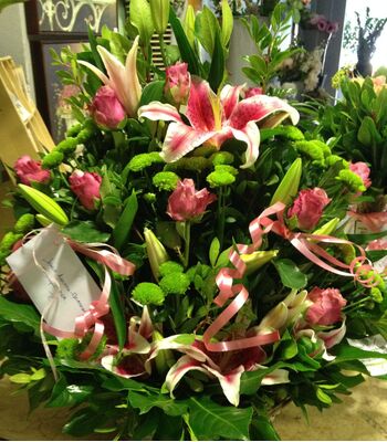 Rich romantic pink colored flower arrangement