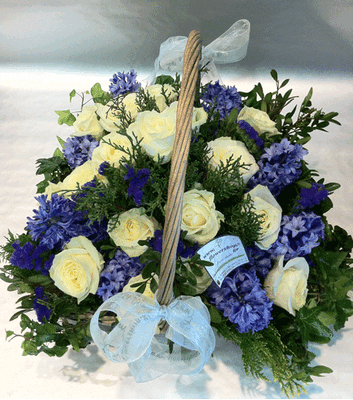 Spring blue & white flowers basket !!!