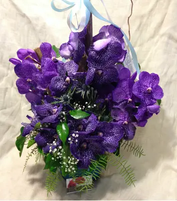 Arrangement with vanda (or phalaenopsis - cymbidium) orchids +Decoration. Exclusive !!!