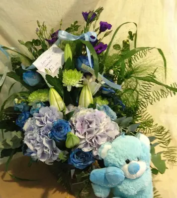 Flower Arrangement  for New Born Baby !