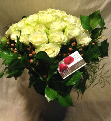 (36) white !!! roses Extra Quality Bouquet !!!