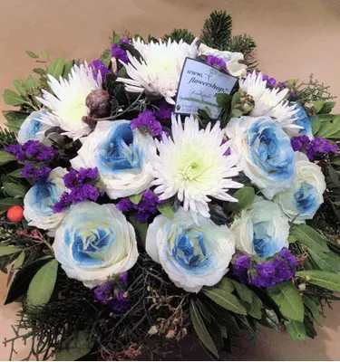 Round basket arrangement