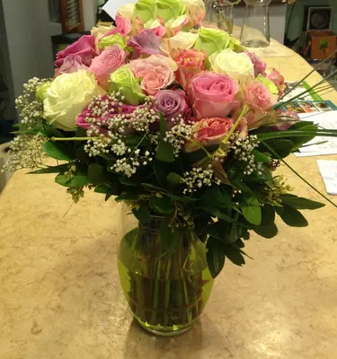 (40) roses bouquet + Vase