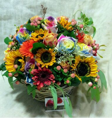 Flower arrangement "Multi Color Parade". Glass or Basket.