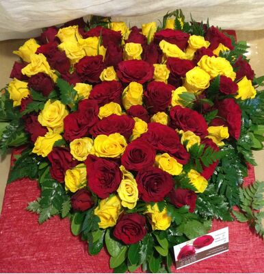 Καρδιά με τριαντάφυλλα + Αξεσουάρ διακόσμησης!!!