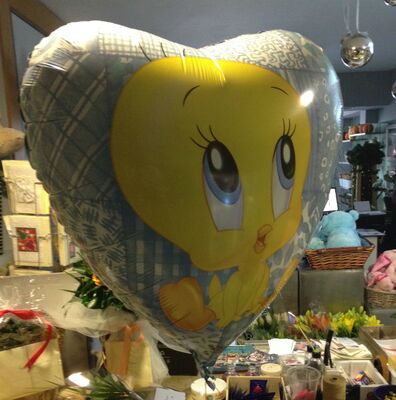 Balloon inflated with helium - Tweety Jumbo!!!