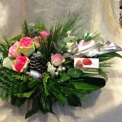Christmas waxed roses & flowers in  basket. Exclusive!!!