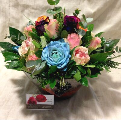 Multi Colored (20) roses in glass !