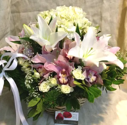 Big Size  Basket with White flowers!!!