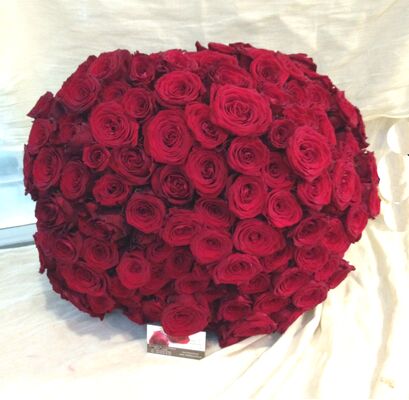 "Κόκκινα Τριαντάφυλλα" !!! (200) τεμ.  Μπουκέτο Extra Special !!!