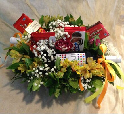 Basket Wine + Chocolates  !!!Exclusive.