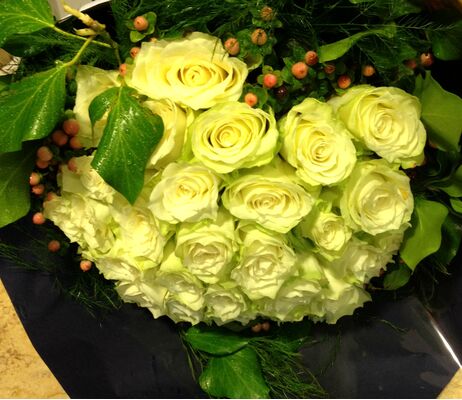 (36) white !!! roses Extra Quality Bouquet !!!