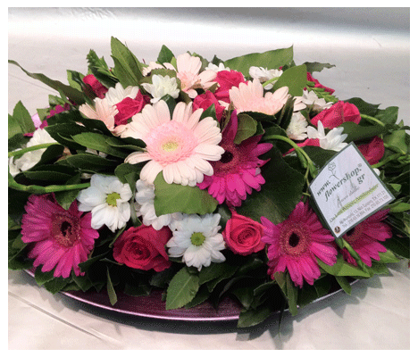 Summer tray with season flowers