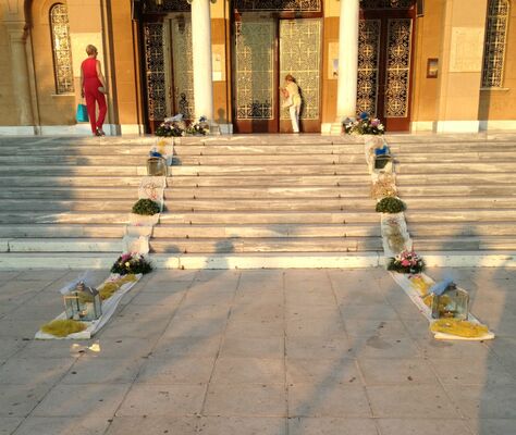 Γάμος. Στολισμός Εκκλησίας Με "Μοβ Ορτανσίες" & Λουλούδια Εποχής. Καλοκαιρινό Θέμα.