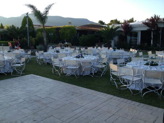 Γάμος. Στολισμός Εκκλησίας Με "Μπλε Βάντα"