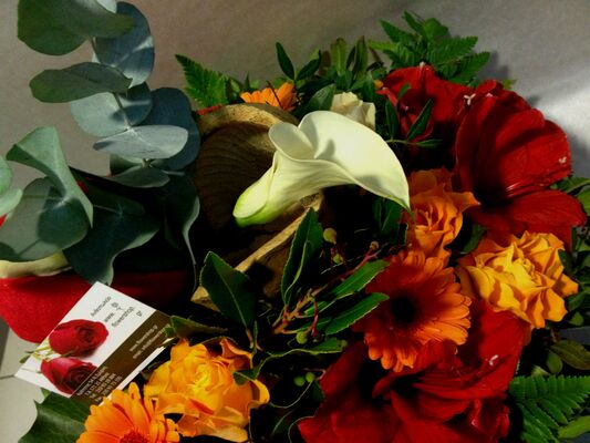 Malus or Tropical Nuts and flowers  in ceramic "paper look" pot   or basket