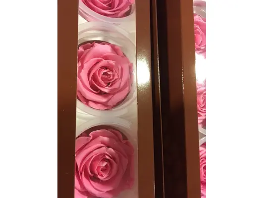 Rose Big Head (6cm)  (preserved) In Arrangement with decoration.