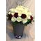 (50) λευκά + κόκκινα τριαντάφυλλα  με πρασινάδες μπουκέτο. Αποστολές Λουλουδιών.