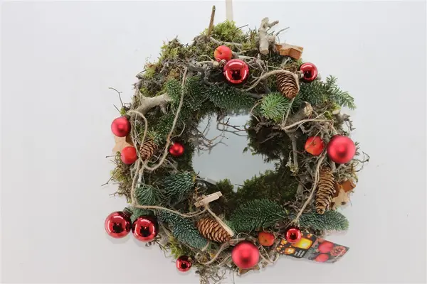 Christmas Wreath decorated with decoration, twigs, moss, balls, pinecones and abies nobilis. Diam. 35cm (Red, silver, gold)