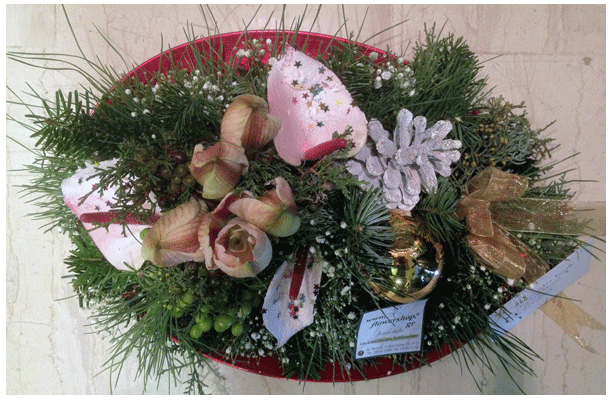 Εορταστικές συνθέσεις Λουλούδια με Κεριά