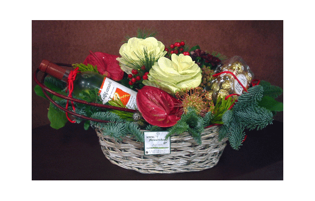 Χριστουγεννιάτικο καλάθι με άνθη,κρασί και σοκολάτες