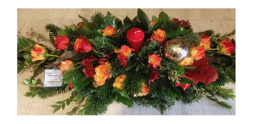 Table flower arrangement